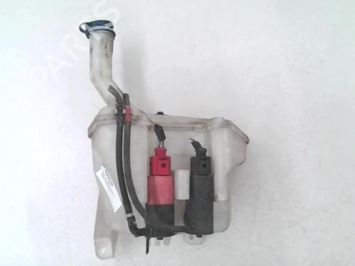 Bottiglia lavavetro TOYOTA YARIS (_P9_) 1.4 D-4D (NLP90_, NLP90R) (90 hp) 24779954