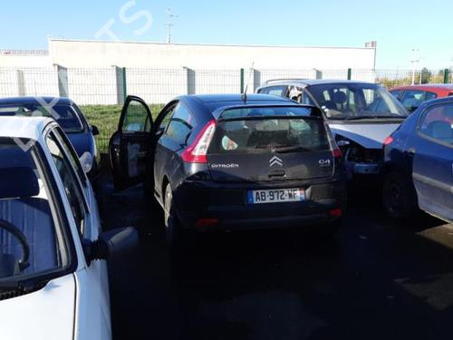 Left taillight CITROËN C4 Coupe (LA_) 1.6 HDi | BP24777734C34