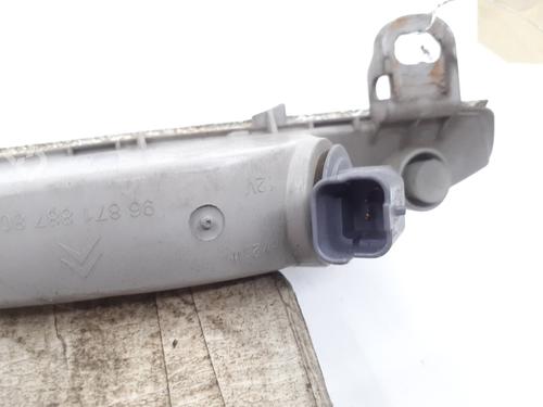 Used Left front indicator Left front indicator CITROËN DS5 2.0 HDi 200 Hybrid4 All-wheel Drive (200 hp) 29330360 29330360