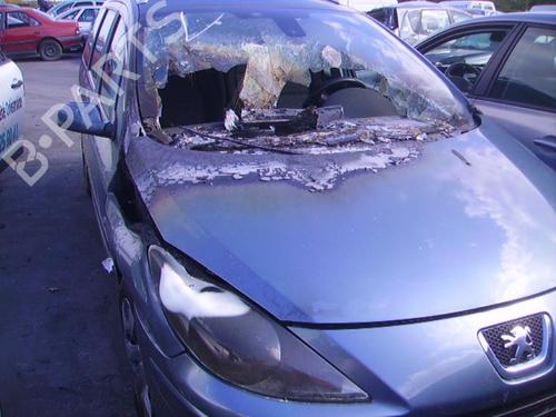 Venstre bak beltestrammer PEUGEOT 307 Break (3E) 1.6 HDi 110 | BP24774740C89 