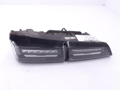 Used Left tailgate light PEUGEOT 308 III (FB_, FH_, FP_, F3_, FM_) PureTech 130 (FPHNSL, FPHNST) (131 hp) 28190729