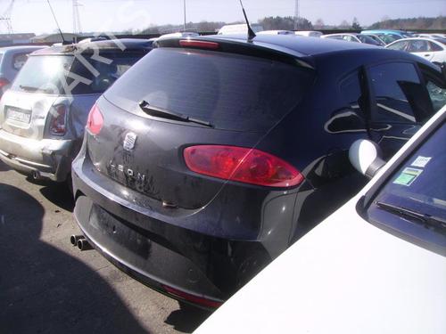 Brugte SEAT LEON (1P1) 1.9 TDI (105 hp) 4339381