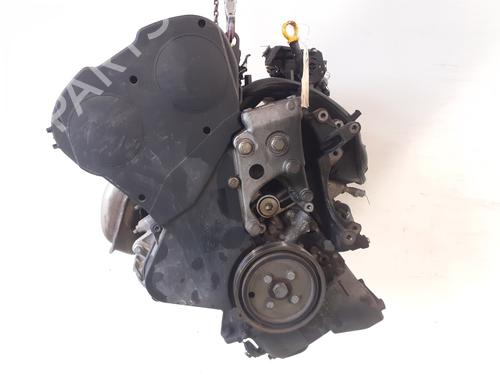 engine-citroen-c5-i-dc_-2001-2002-2003-2004-2005-32319877 main image