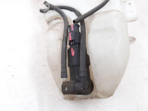 Windscreen washer tank PEUGEOT 208 I (CA_, CC_) 1.2 VTI 82 | BP24771851C113