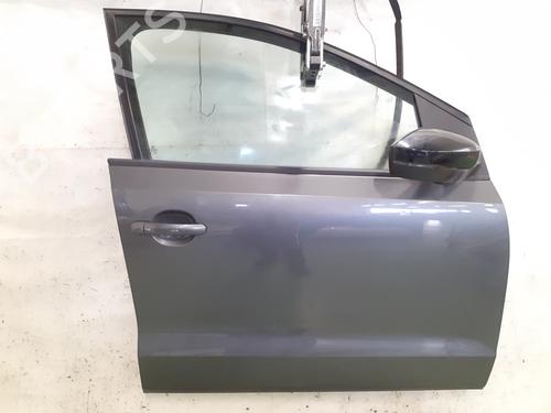 Used Right front door VW POLO V (6R1, 6C1) 1.6 TDI (90 hp) 32091911