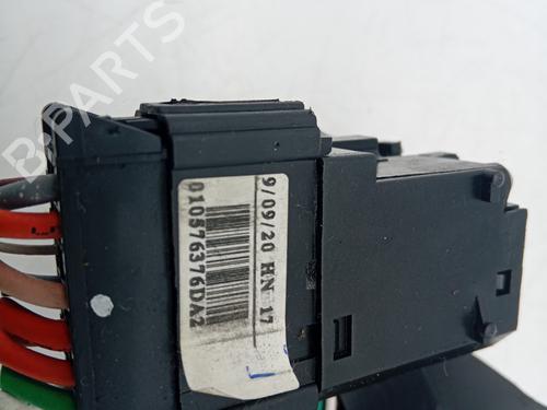 switch-dacia-duster-hs_-2010-2011-2012-2013-2014-2015-2016-2017-2018-34166412 main image