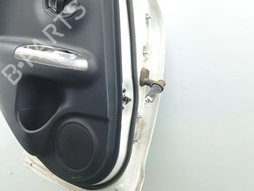 Used Left rear door Left rear door 37277475 37277475