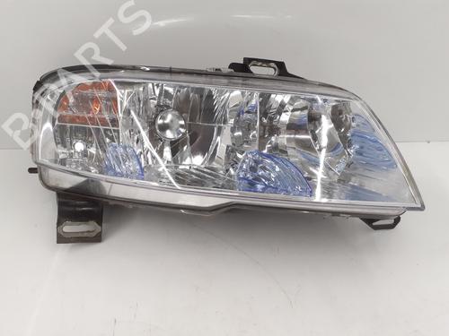 Used Right headlight FIAT STILO Multi Wagon (192_) 1.9 JTD (115 hp) 30170329