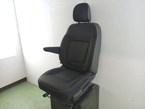 Left front seat RENAULT TRAFIC III Bus (JG_) 2.0 dCi 145 (JGML) | BP36531284C15 - Image 6