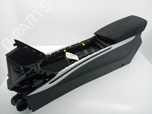 armrest-center-console-renault-megane-iv-hatchback-b9amn_-2015-34393616 main image