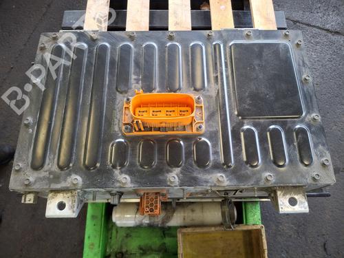 Używane części RENAULT CAPTUR II (HF_)  E-TECH 145 (HFMU)  4838134