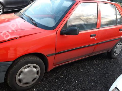 Right headlight PEUGEOT 106 I (1A, 1C) 1.4 D | BP24775306C29 