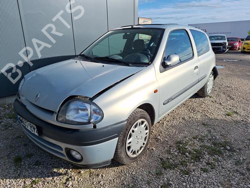 Brugte RENAULT CLIO II (BB_, CB_) 1.2 (BB0A, BB0F, BB10, BB1K, BB28, BB2D, BB2H, CB0A,... (58 hp) 4425749