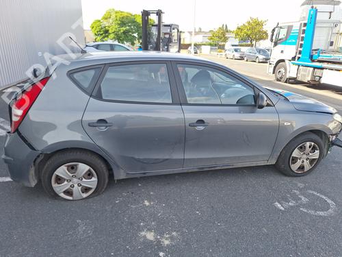 Used Parts HYUNDAI i30 (FD) 1.6 CRDi 4829656