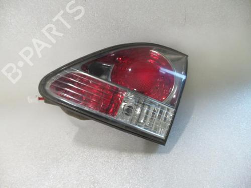 Used Right tailgate light LEXUS RX (MCU15) 300 AWD (MCU15) (201 hp) 24777154