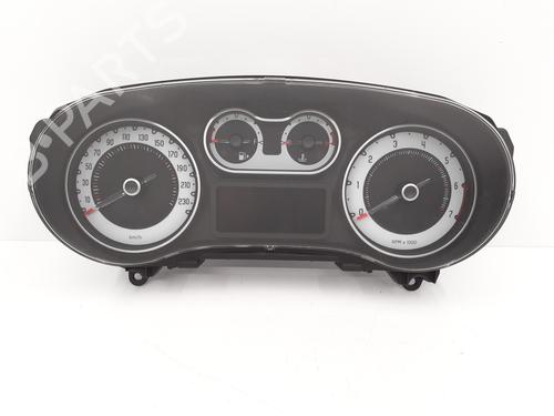 Used Instrument cluster FIAT 500L (351_, 352_) 1.4 (199LYB1B) (95 hp) 32449233