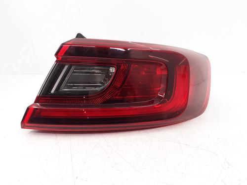 Used Right taillight RENAULT ARKANA I (LCM_, LDN_) 1.6 E-TECH 145 (LDMU) (143 hp) 30931327