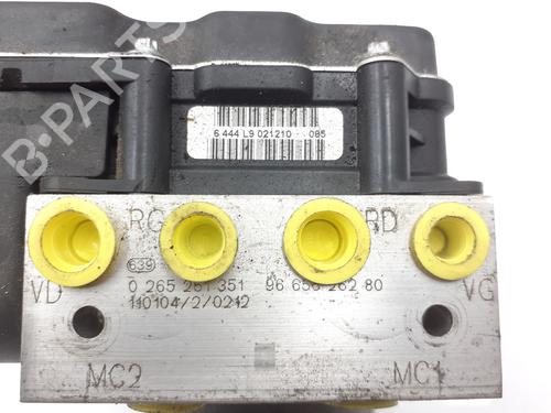 ABS pump CITROËN C4 II (NC_) 1.6 HDi 115 | BP32016875M43 