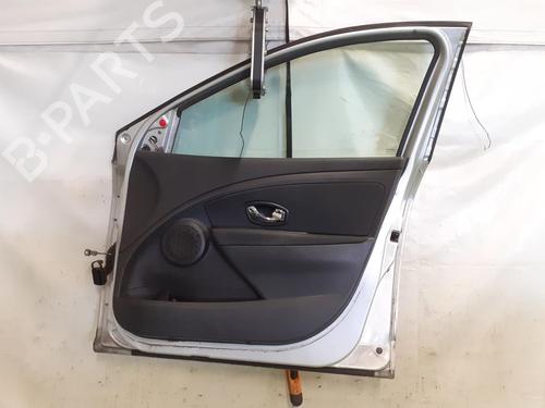 Right front door RENAULT MEGANE III Hatchback (BZ0/1_, B3_) 1.5 dCi (BZ1G, BZ1W, BZ0R) | BP24795567C3