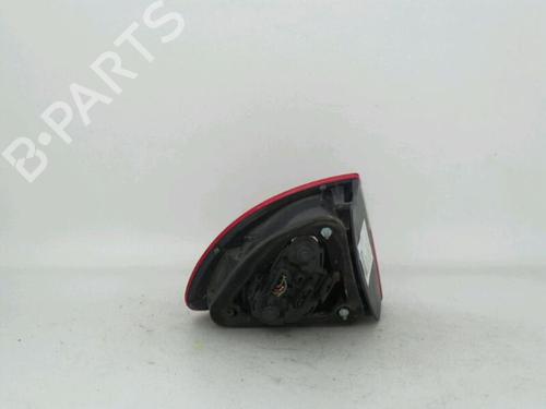 Høyre baklys SEAT LEON (1M1) 1.9 TDI (110 hp) 24773590
