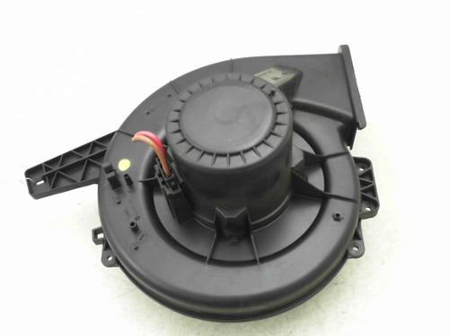 Used Heater blower motor VW POLO IV (9N_, 9A_) 1.9 TDI (101 hp) 24777015