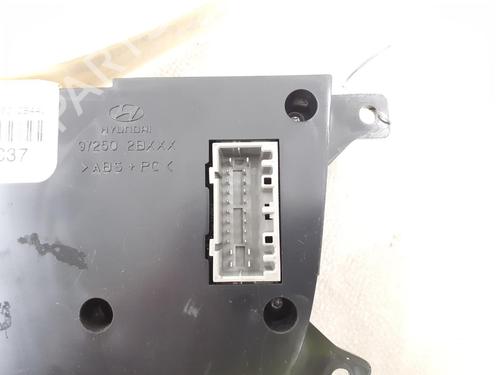 Used Climate control HYUNDAI SANTA FÉ II (CM) 2.2 CRDi 4x4 (155 hp) 24790436