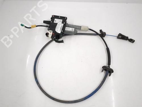 Used Electric handbrake PEUGEOT 5008 (0U_, 0E_) 2.0 HDi 150 / BlueHDi 150 (150 hp) 30774692