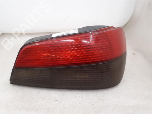 Højre baglygte PEUGEOT 306 Hatchback (7A, 7C, N3, N5) 1.9 DT (90 hp) 24794037