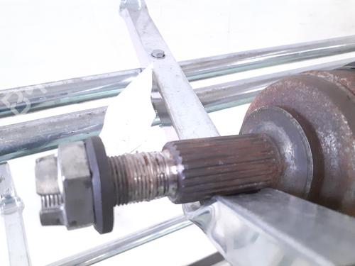 Used Left front driveshaft Left front driveshaft 39550566 39550566