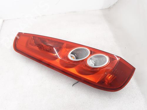 Used Left taillight FORD FIESTA V (JH_, JD_) 1.4 TDCi (68 hp) 24787422