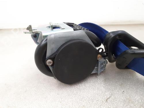 Front right seatbelt PEUGEOT 206+ (2L_, 2M_) 1.4 i | BP24793737I25 - Image 2