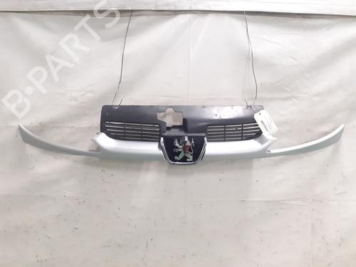 Used Grille Grille 36817232 36817232