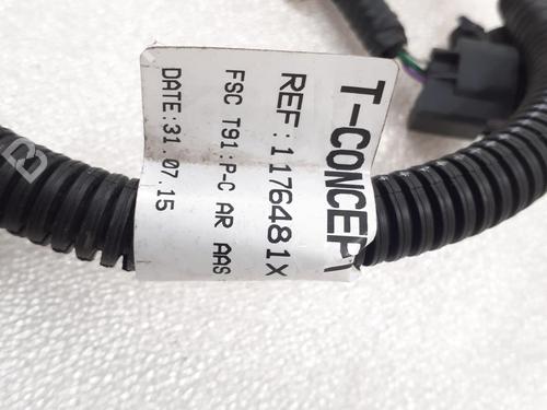 Used Wiring harness Wiring harness PEUGEOT 308 II (LB_, LP_, LW_, LH_, L3_) 1.2 THP 130 (131 hp) 24788439 24788439