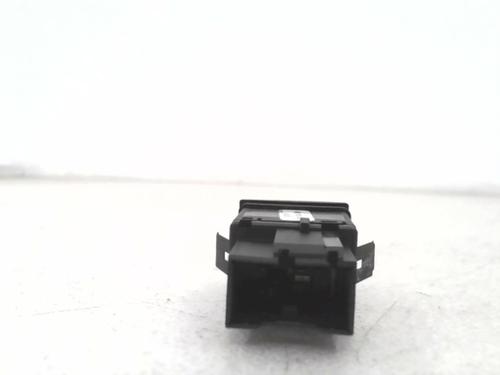 Warning switch VW POLO IV (9N_, 9A_) 1.2 12V | BP24781740I22 