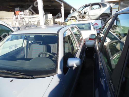 Left headlight VW POLO III (6N1) 60 1.4 | BP24774374C28 