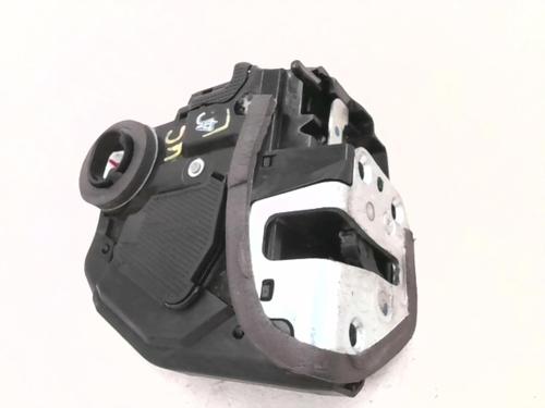Rear left lock TOYOTA AURIS (_E18_) 1.8 Hybrid (ZWE186_, ZWE186R) | BP24781015C100