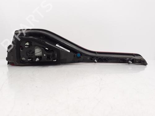 Used Left tailgate light Left tailgate light RENAULT MEGANE IV Hatchback (B9A/M/N_) 1.2 TCe 130 (B9MR) (130 hp) 32208147 32208147