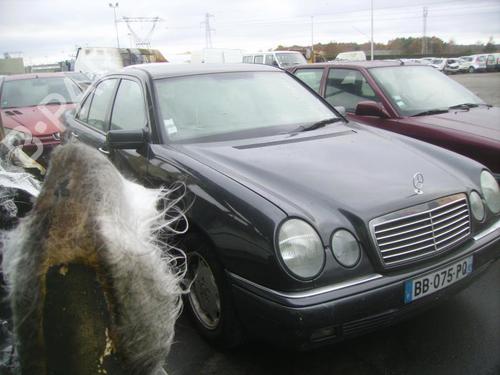 Left tailgate light MERCEDES-BENZ E-CLASS (W210) E 290 Turbo-D (210.017) | BP24774811C79 - Image 4