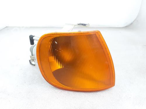 Used Right front indicator VW POLO III (6N1) 60 1.4 (60 hp) 24791022