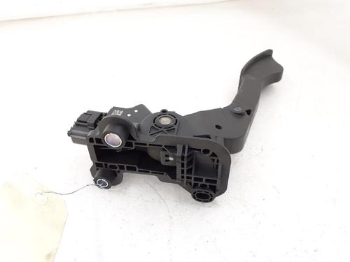 pedal-peugeot-ion-2010-24786931 main image