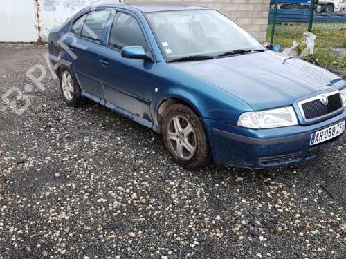 Right mirror SKODA OCTAVIA I (1U2) 1.9 TDI | BP24775851C27 