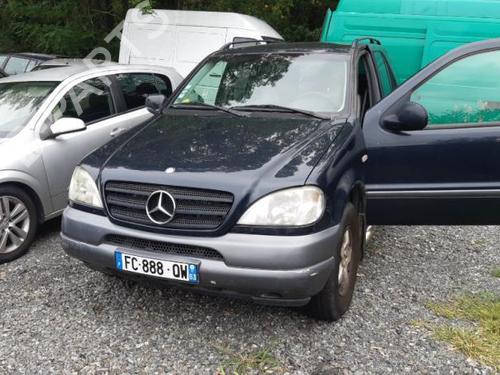 Right headlight MERCEDES-BENZ M-CLASS (W163) ML 230 (163.136) | BP24778971C29 