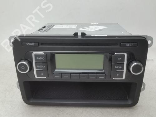 Used Radio VW POLO V (6R1, 6C1) 1.2 TDI (75 hp) 24776311