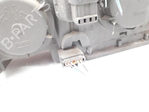 Højre forlygte RENAULT LAGUNA II (BG0/1_) 1.8 16V (BG04, BG0B, BG0C, BG0V) (117 hp) 24786393