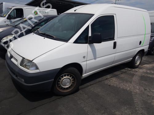 Left headlight PEUGEOT EXPERT Van (222) 2.0 HDI | BP24784274C28 