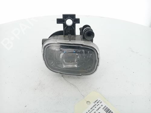 Used Right front fog light Right front fog light RENAULT TRAFIC III Van (FG_) [2014-2026] 36468854 36468854