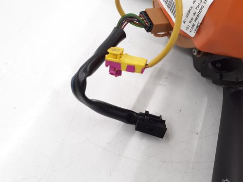 Steering column stalk FIAT 500L (351_, 352_) 1.4 (199LYB1B) | BP33205891I23 - Image 6