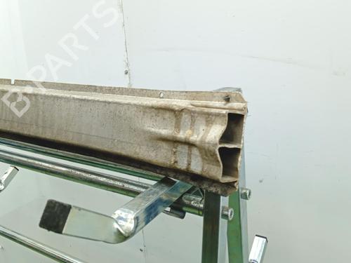 Used Front bumper reinforcement Front bumper reinforcement 39563663 39563663