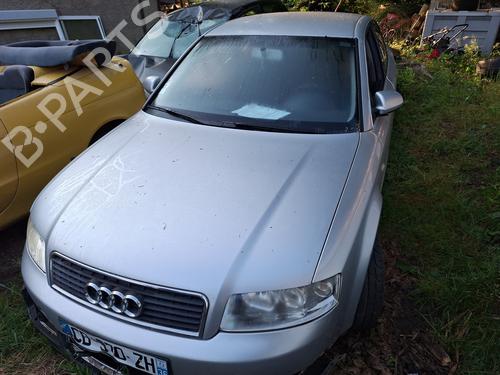 AUDI A4 B6 (8E2)  1.9 TDI  4552874