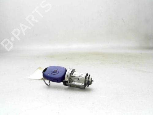 Used Ignition barrel FIAT MULTIPLA (186_) 1.9 JTD 115 (115 hp) 24777598